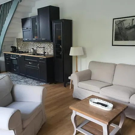 Les Bords De Rance Villa Dinan Exterior photo